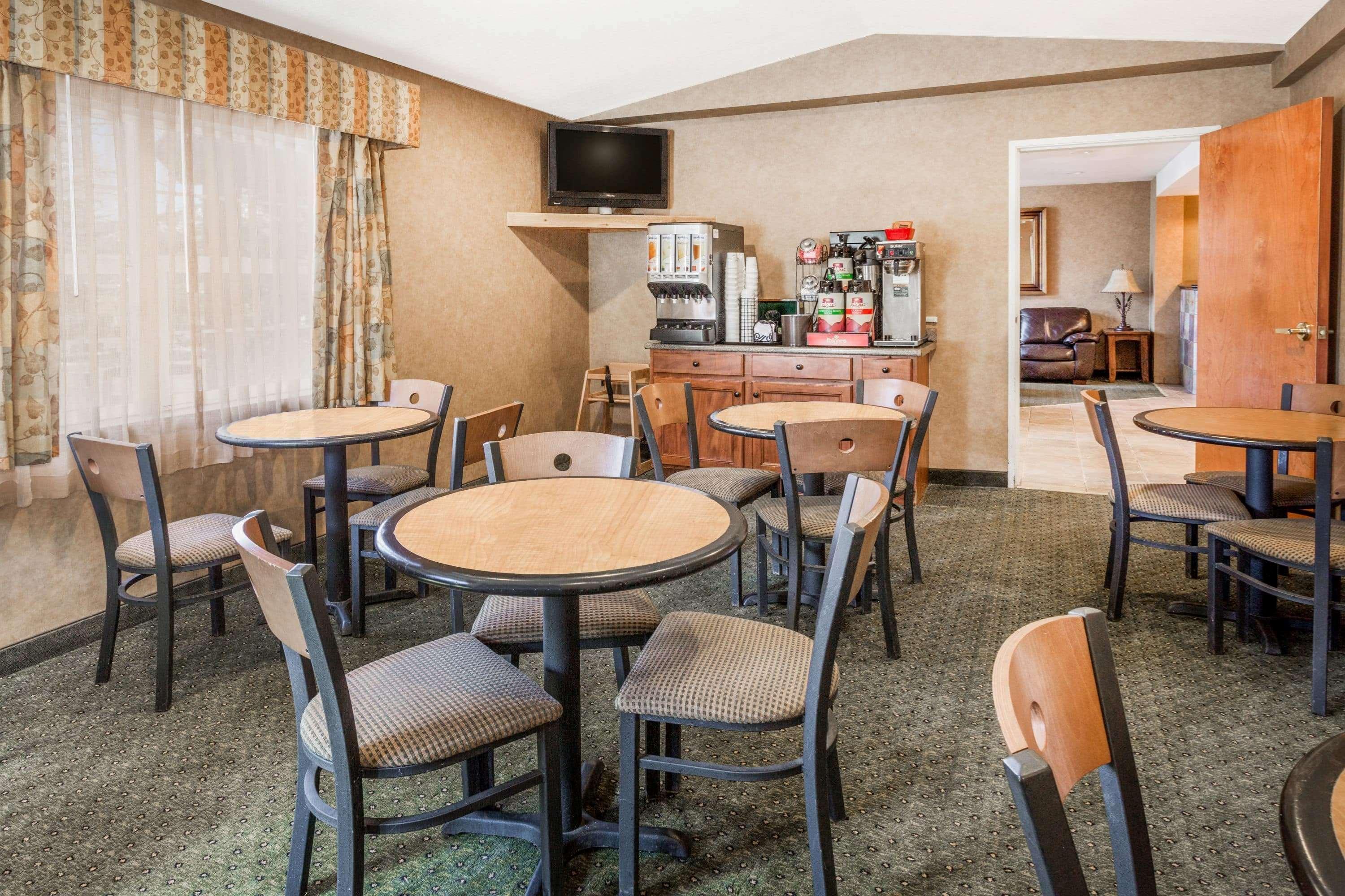 Hotel Ramada By Wyndham Frisco Exterior foto
